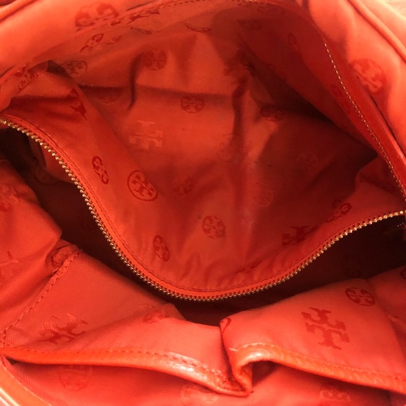 Tory Burch Marion Leather Saddle Bag - Picture 4 of 7